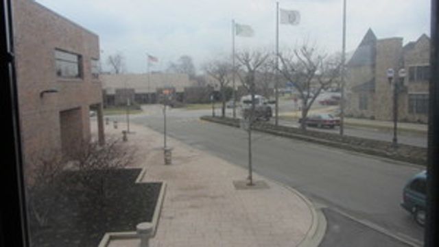 7610 W Grand Avenue 3D, Elmwood Park, IL 60707