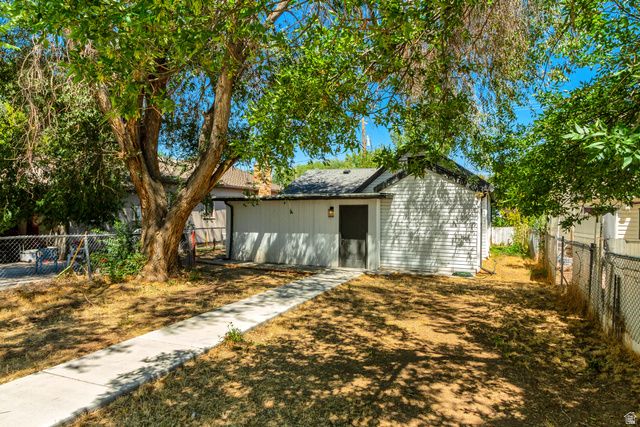 607 W WASATCH, Midvale, UT 84047