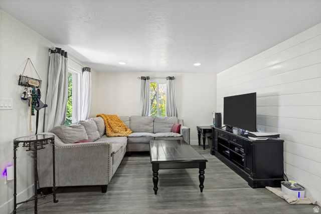 607 W WASATCH, Midvale, UT 84047