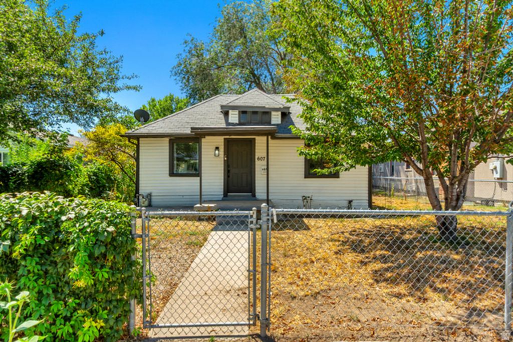 607 W WASATCH, Midvale, UT 84047 — photo 2
