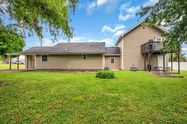 55 College St, N, Mc Ewen, TN 37101