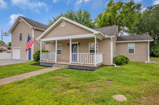 55 College St, N, Mc Ewen, TN 37101