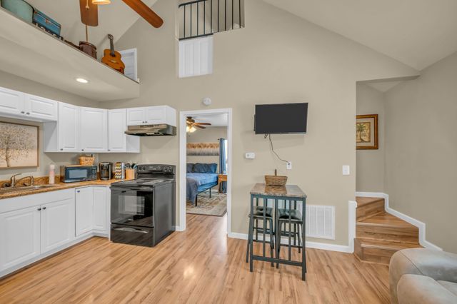 55 College St, N, Mc Ewen, TN 37101