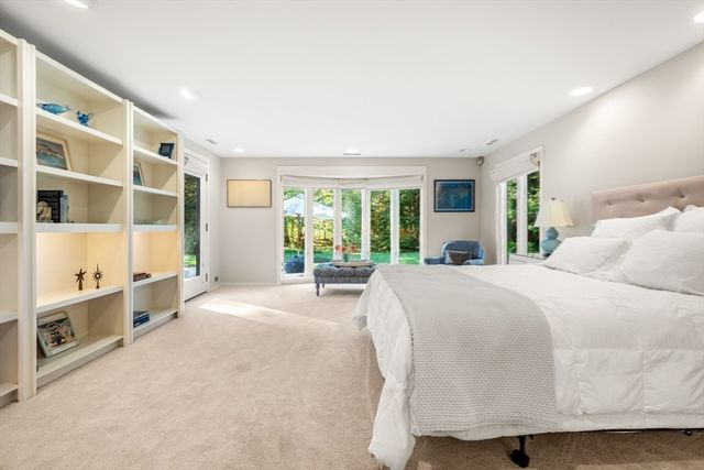 24 Trailside, Weston, MA 02493