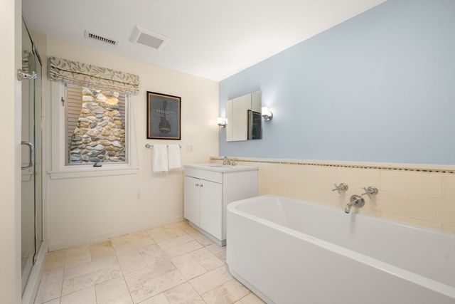 24 Trailside, Weston, MA 02493