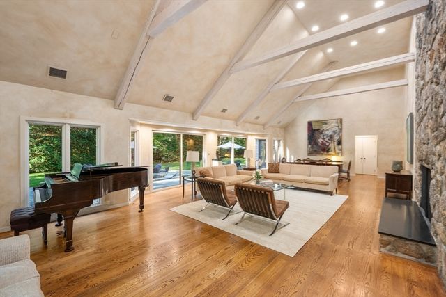 24 Trailside, Weston, MA 02493