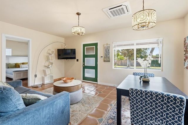 512 S Maple, Santa Ana, CA 92701