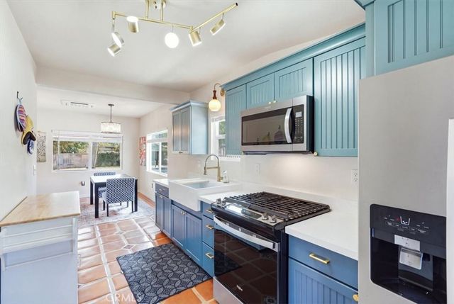 512 S Maple, Santa Ana, CA 92701
