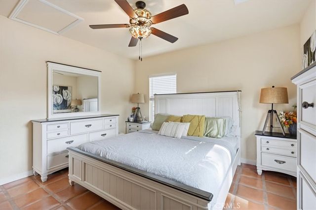 512 S Maple, Santa Ana, CA 92701
