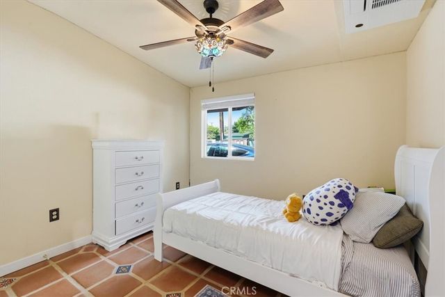 512 S Maple, Santa Ana, CA 92701