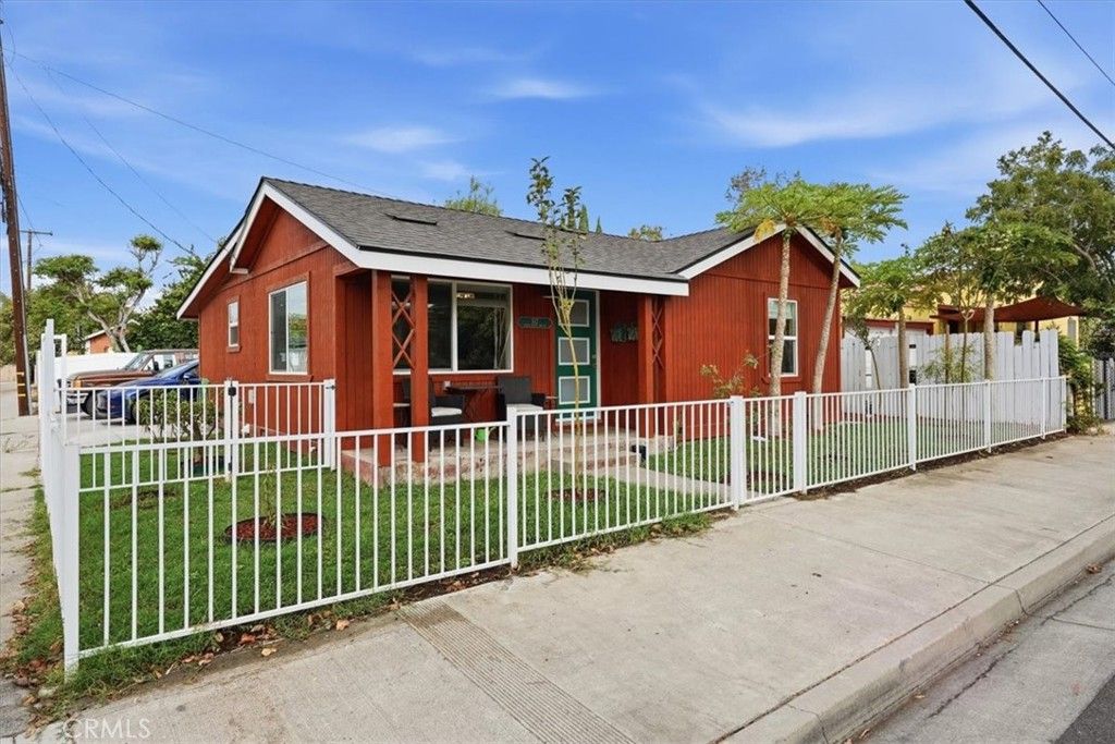 512 S Maple, Santa Ana, CA 92701