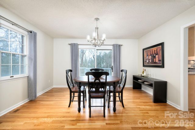 107 Ballantree Drive, Asheville, NC 28803