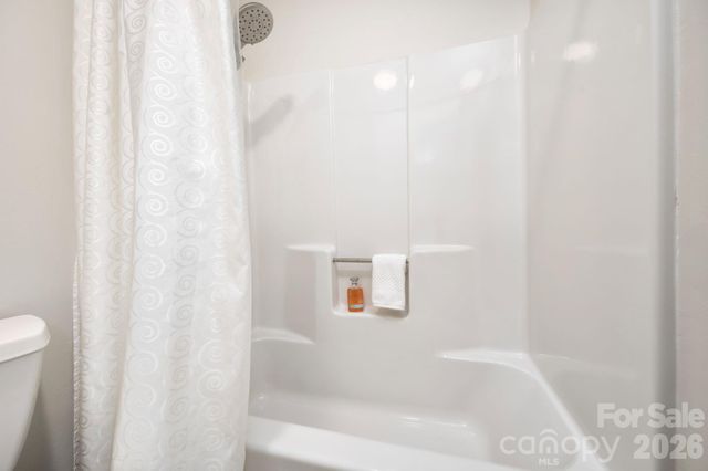 107 Ballantree Drive, Asheville, NC 28803