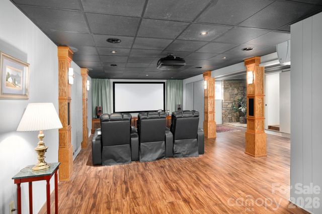 107 Ballantree Drive, Asheville, NC 28803