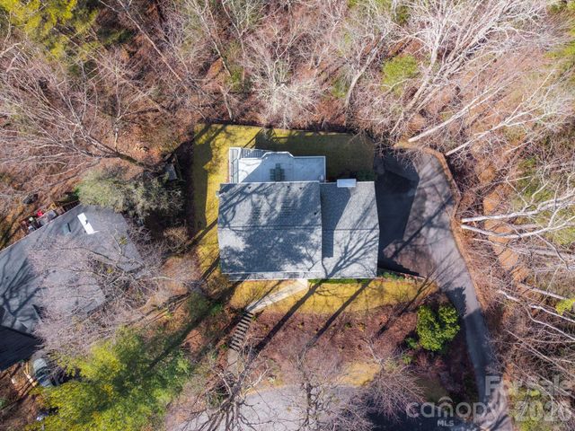 107 Ballantree Drive, Asheville, NC 28803