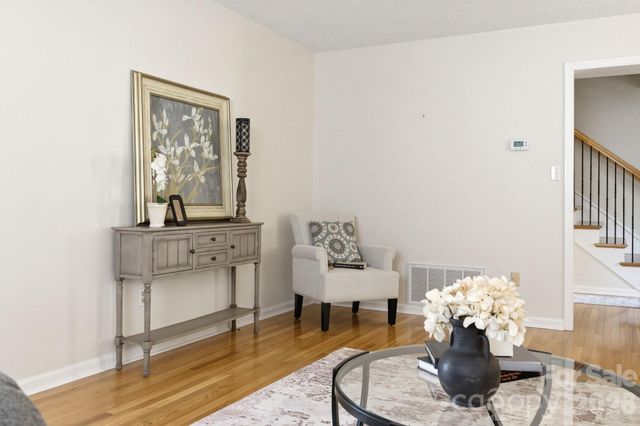 107 Ballantree Drive, Asheville, NC 28803