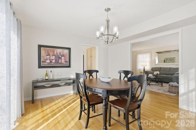 107 Ballantree Drive, Asheville, NC 28803