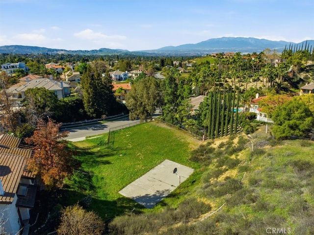 835 La Solana, Redlands, CA 92373