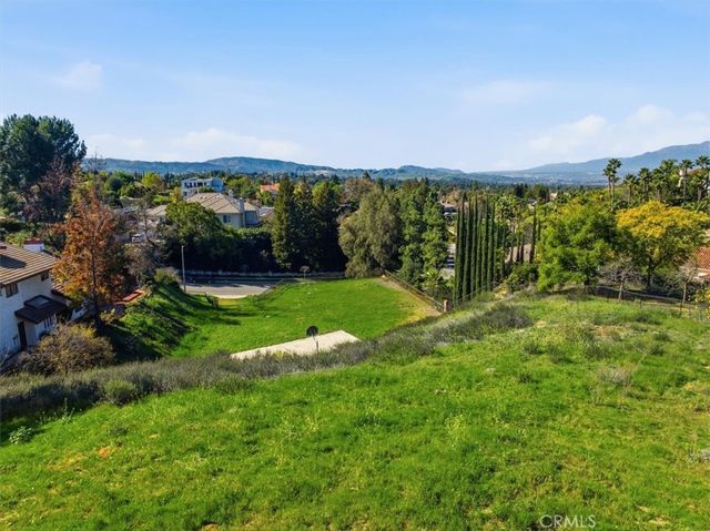 835 La Solana, Redlands, CA 92373