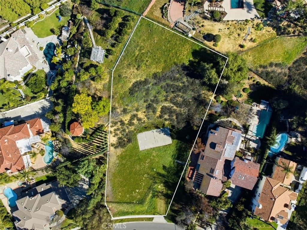 835 La Solana, Redlands, CA 92373