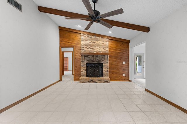 521 FERNWOOD DRIVE, Altamonte Springs, FL 32701