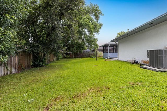 521 FERNWOOD DRIVE, Altamonte Springs, FL 32701