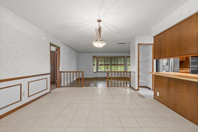 521 FERNWOOD DRIVE, Altamonte Springs, FL 32701