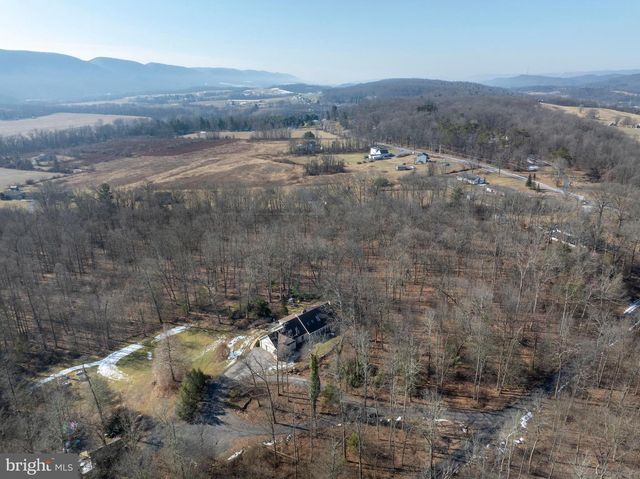 74 FULTZS LN, Lewistown, PA 17044