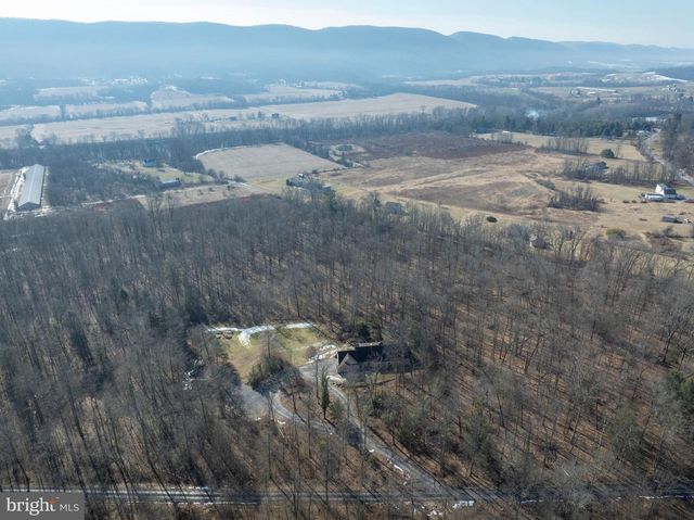 74 FULTZS LN, Lewistown, PA 17044