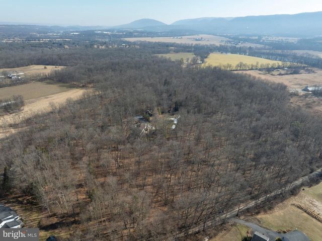 74 FULTZS LN, Lewistown, PA 17044