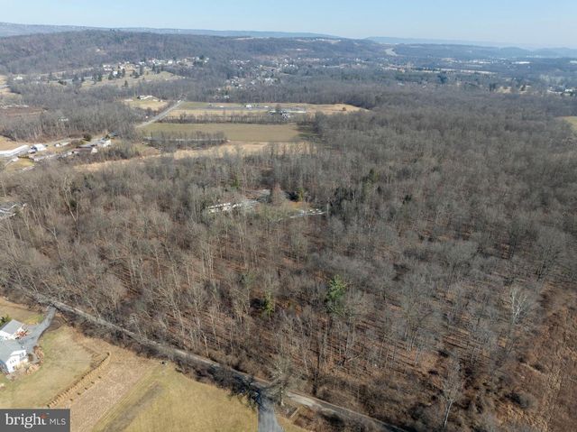 74 FULTZS LN, Lewistown, PA 17044