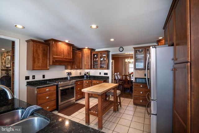 74 FULTZS LN, Lewistown, PA 17044