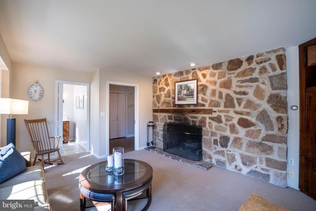 74 FULTZS LN, Lewistown, PA 17044