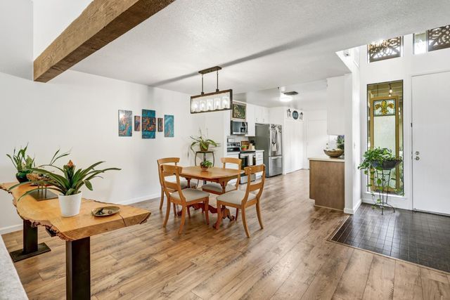 4969 Village Oaks Dr, Rocklin, CA 95677