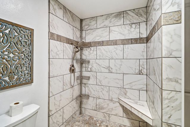 4969 Village Oaks Dr, Rocklin, CA 95677
