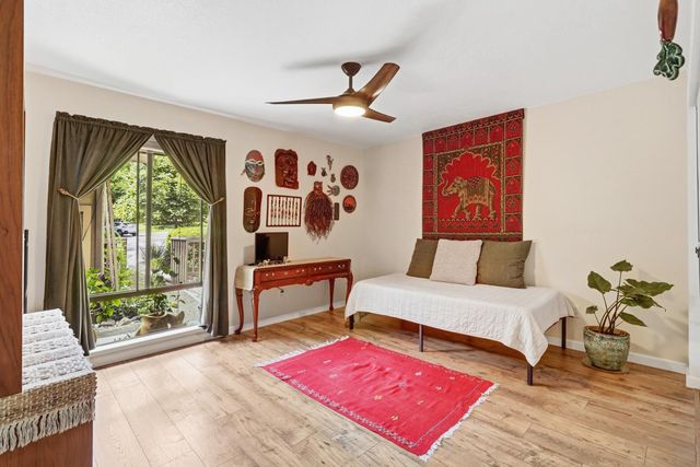 4969 Village Oaks Dr, Rocklin, CA 95677