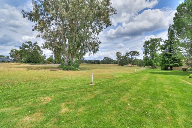 4969 Village Oaks Dr, Rocklin, CA 95677