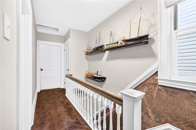 1218 Mutual St, Sheraden, PA 15204