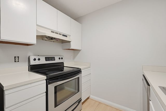 2403 Franklin Crossing Road 24-03, Franklin, MA 02038
