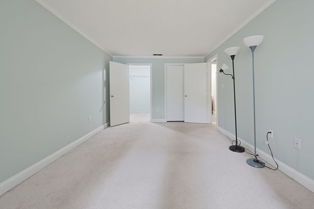 2403 Franklin Crossing Road 24-03, Franklin, MA 02038
