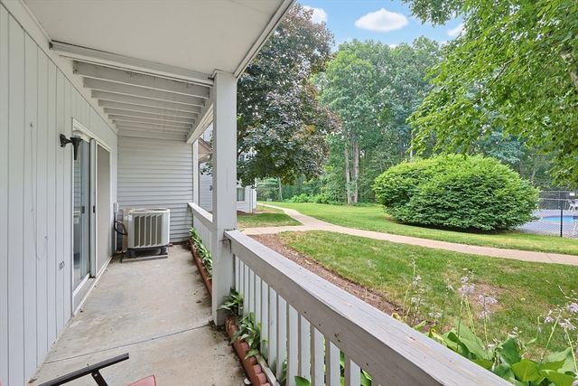2403 Franklin Crossing Road 24-03, Franklin, MA 02038