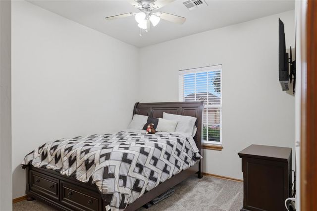 9036 NW 79th Terrace, Yukon, OK 73099
