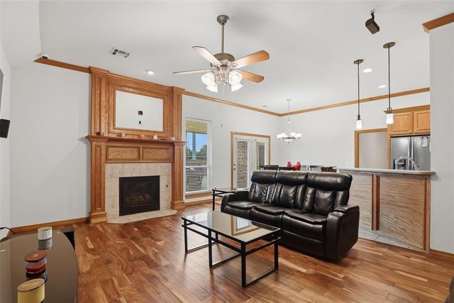 9036 NW 79th Terrace, Yukon, OK 73099