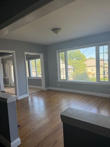 20 Oakland Ter, Lynn, MA 01905