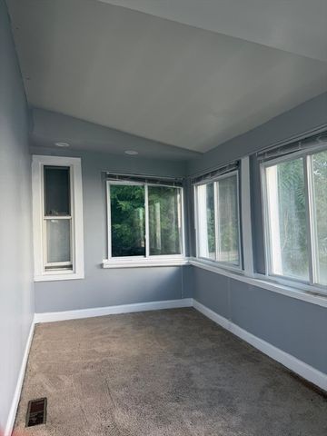 20 Oakland Ter, Lynn, MA 01905