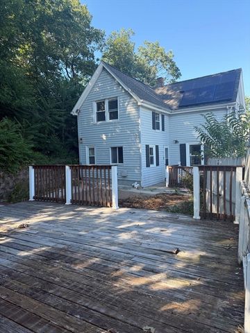 20 Oakland Ter, Lynn, MA 01905