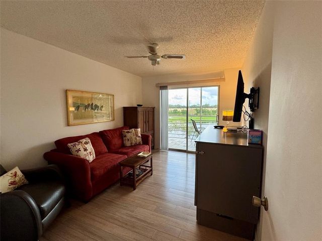 3041 Hythe C 3041, Boca Raton, FL 33434