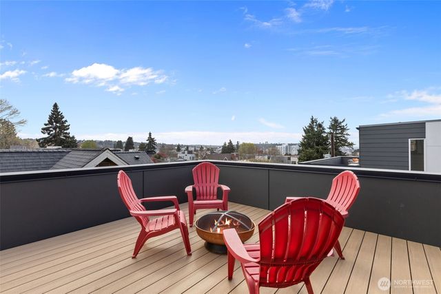 2220 B NW 62nd Street, Seattle, WA 98107