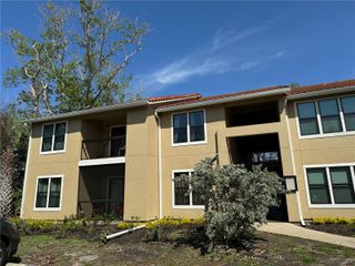 4036 CROCKERS LAKE BOULEVARD 21, Sarasota, FL 34238