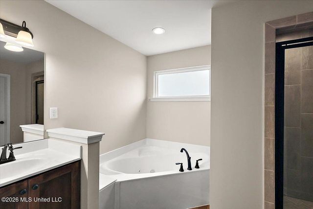 2482 Dela Drive, Southaven, MS 38672